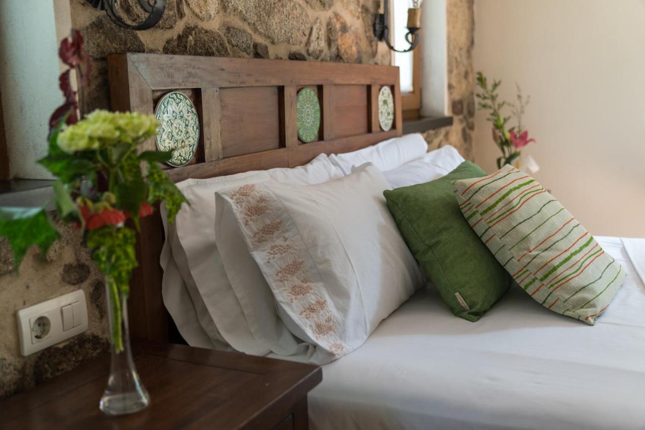 Double Room Mountain View